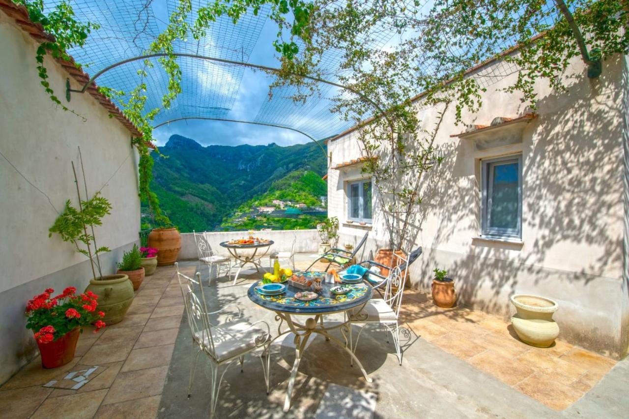 Il Mandorlo Bed & Breakfast ตรามอนติ ภายนอก รูปภาพ